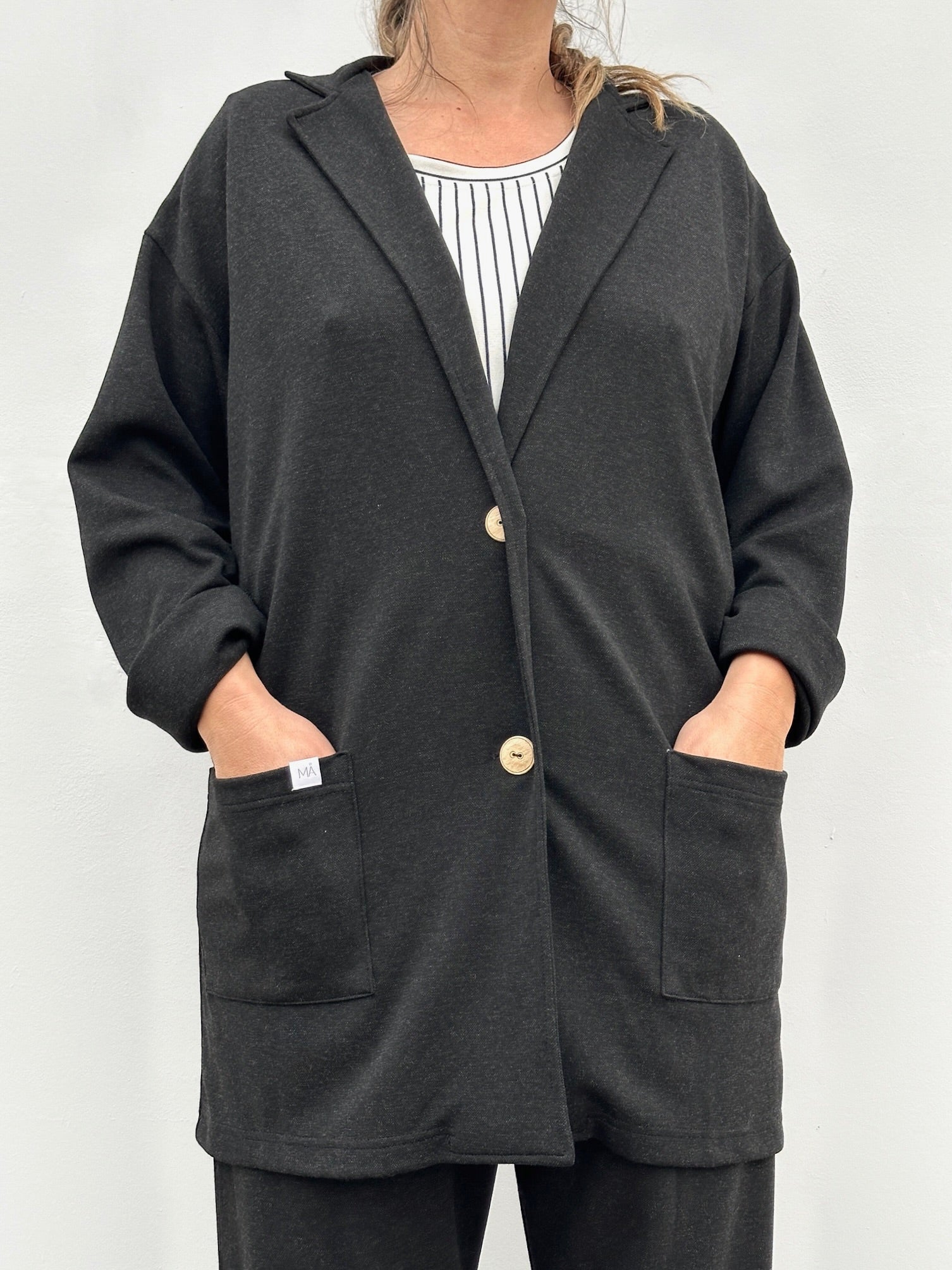 MAITE BLAZER BELTZ JASPEATUA