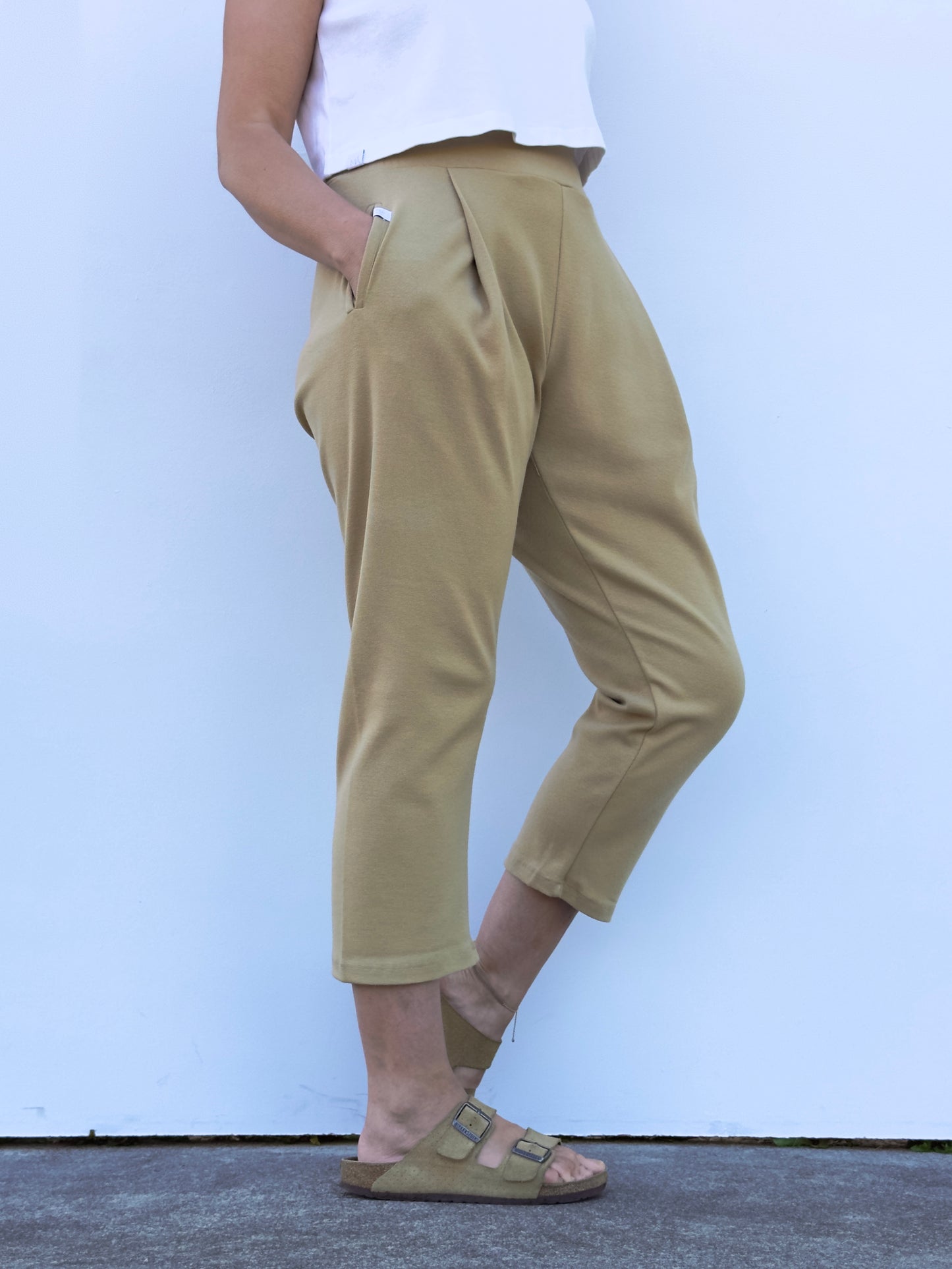DANIELA PANTALON CON PINZAS