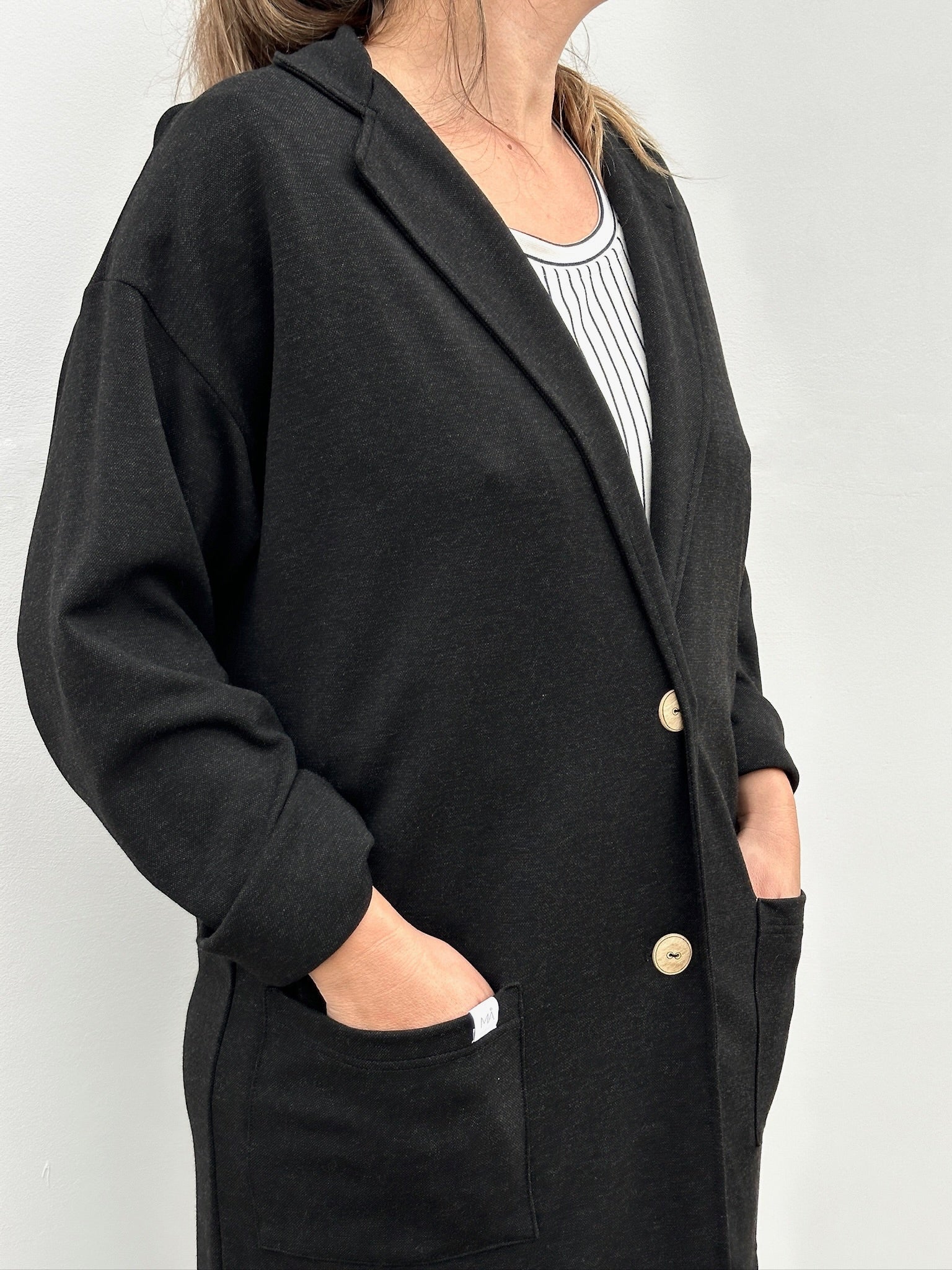 MAITE BLAZER BELTZ JASPEATUA