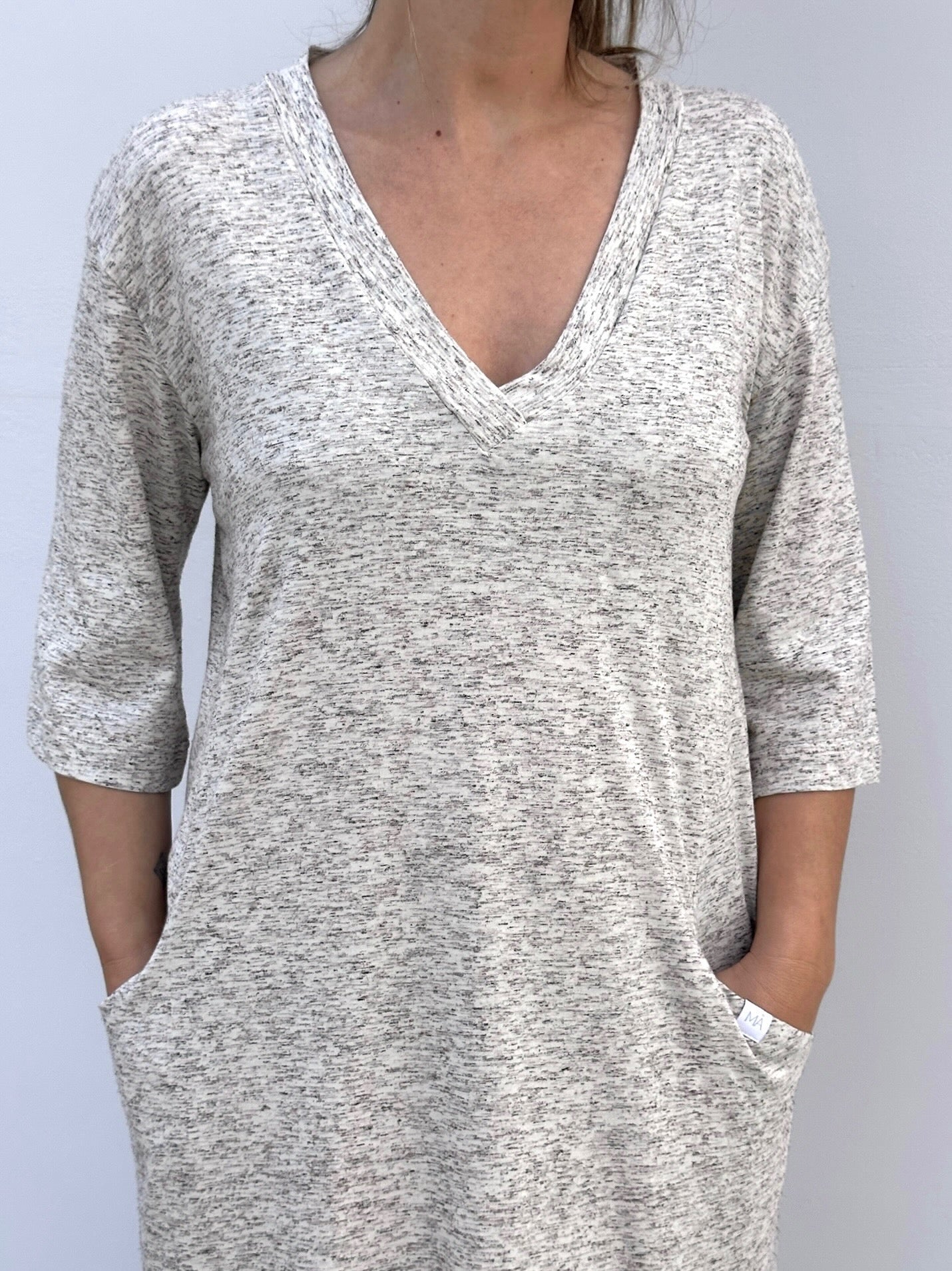 SAIO VESTIDO BEIGE JASPEADO