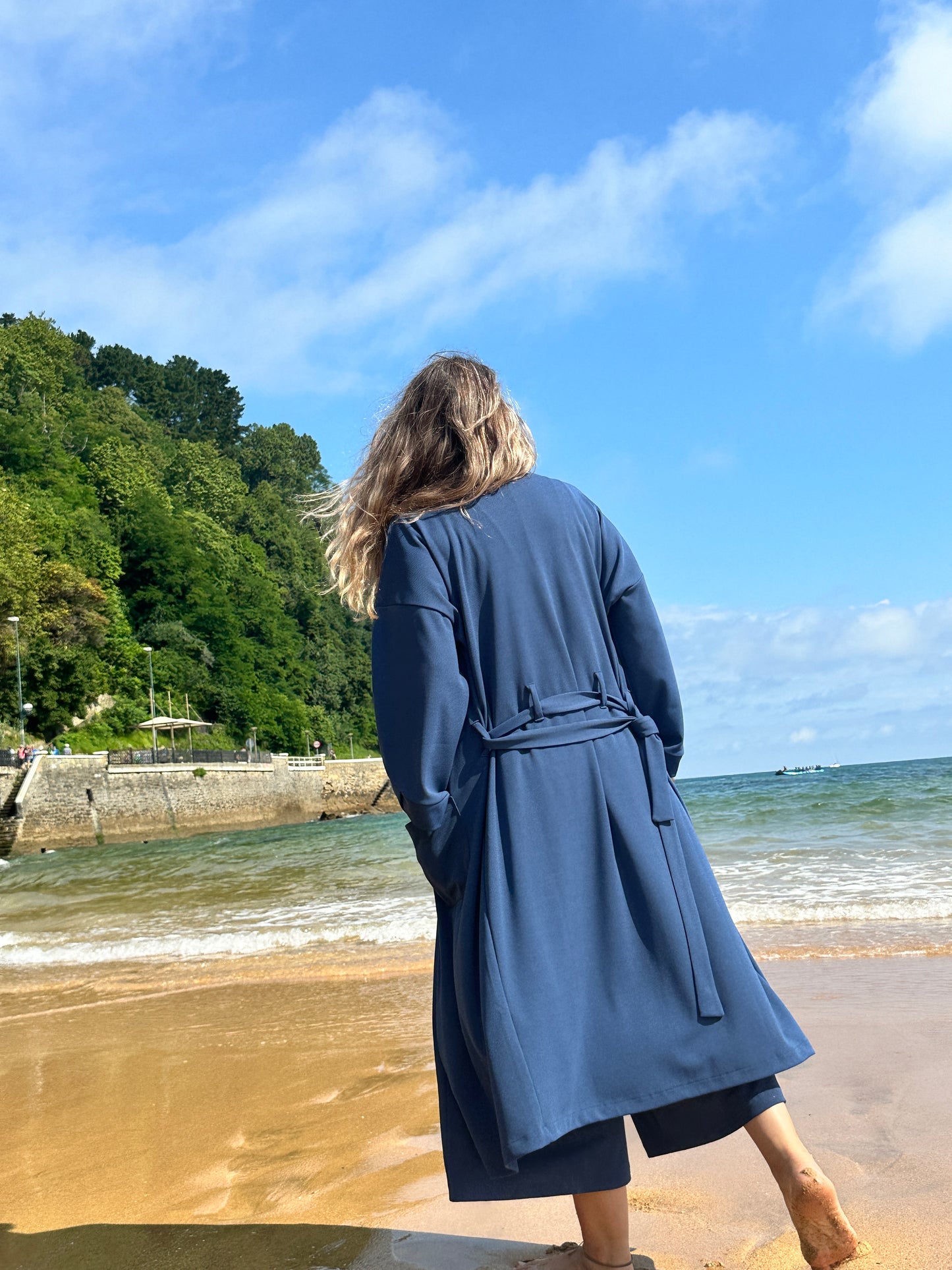 AINHI KIMONO