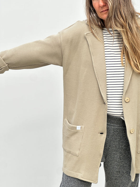 MAITE BLAZER BEIGE TRENZA