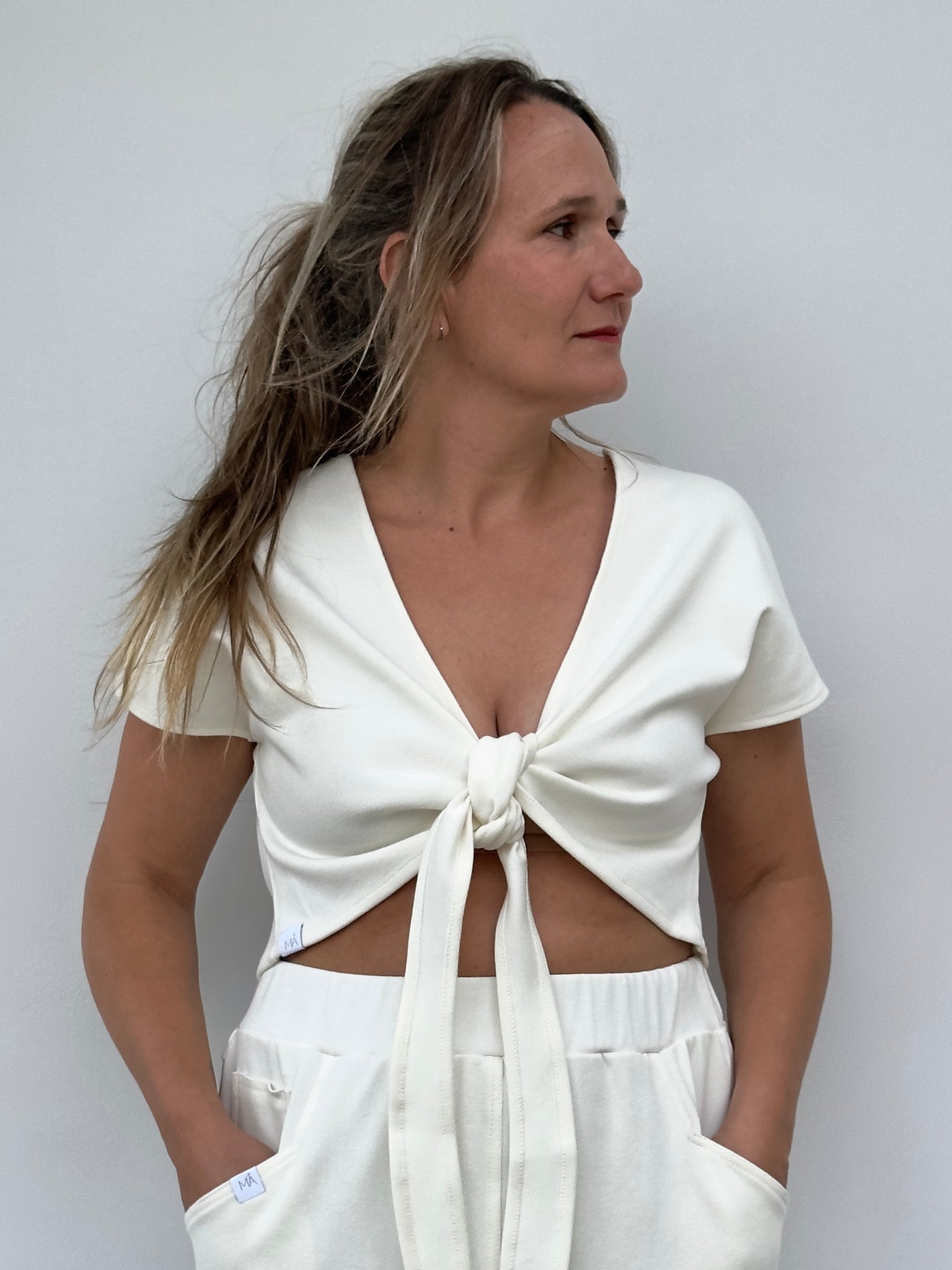 IRATXE CROP TOP ALDEKARIA