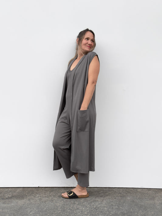 KRISTINA CHALECO LARGO GRIS