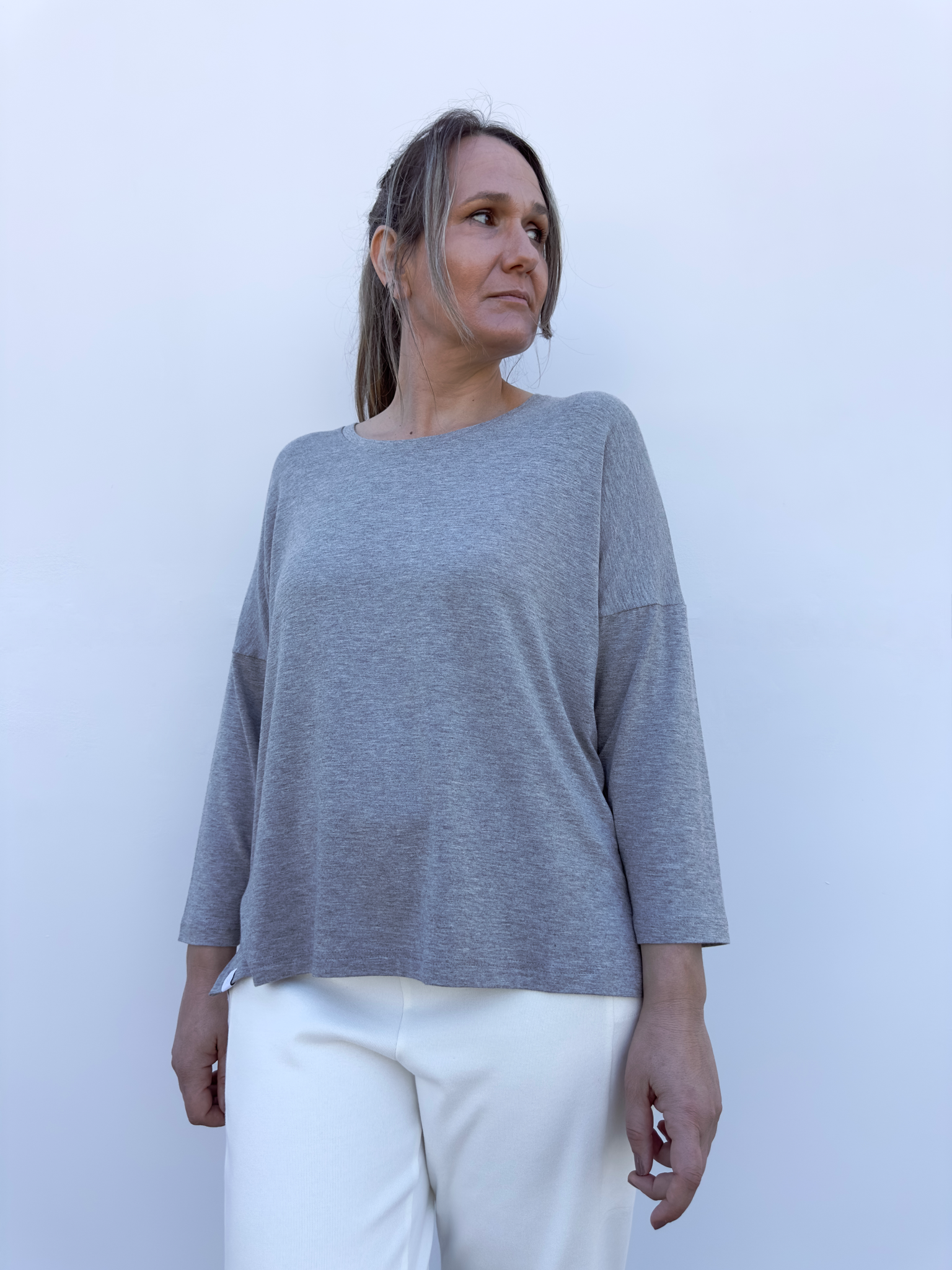 MADDI CAMISETA GRIS