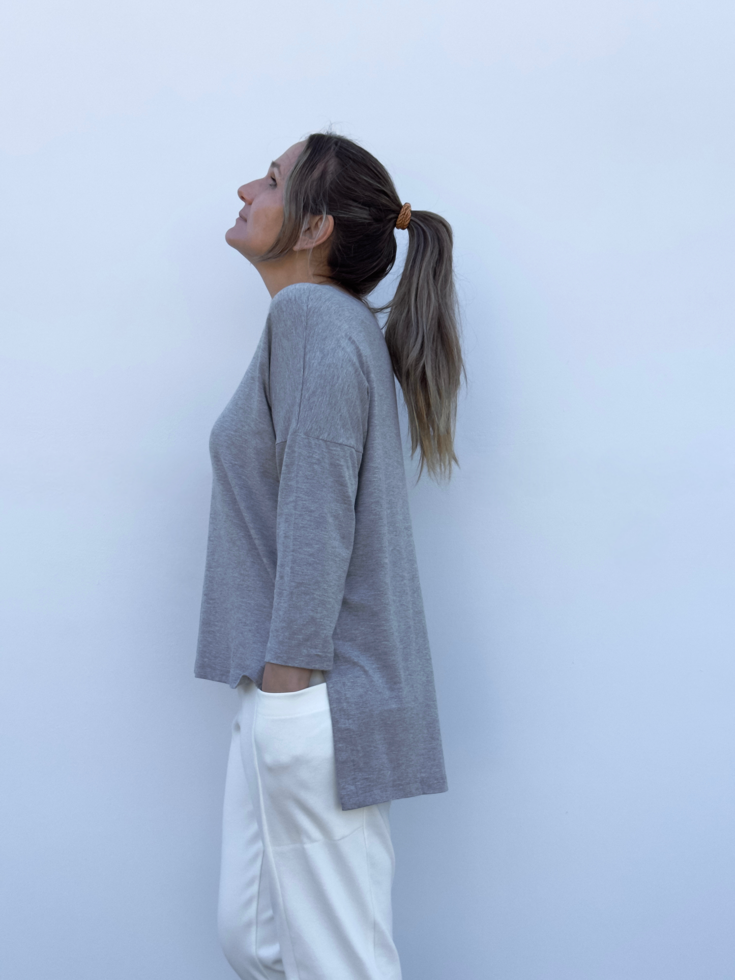 MADDI CAMISETA GRIS