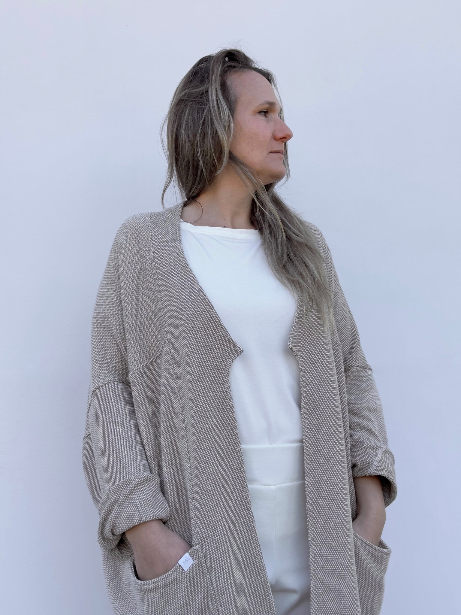 ESTI TXAKETA OVERSIZE BEIGE JASPEATUA