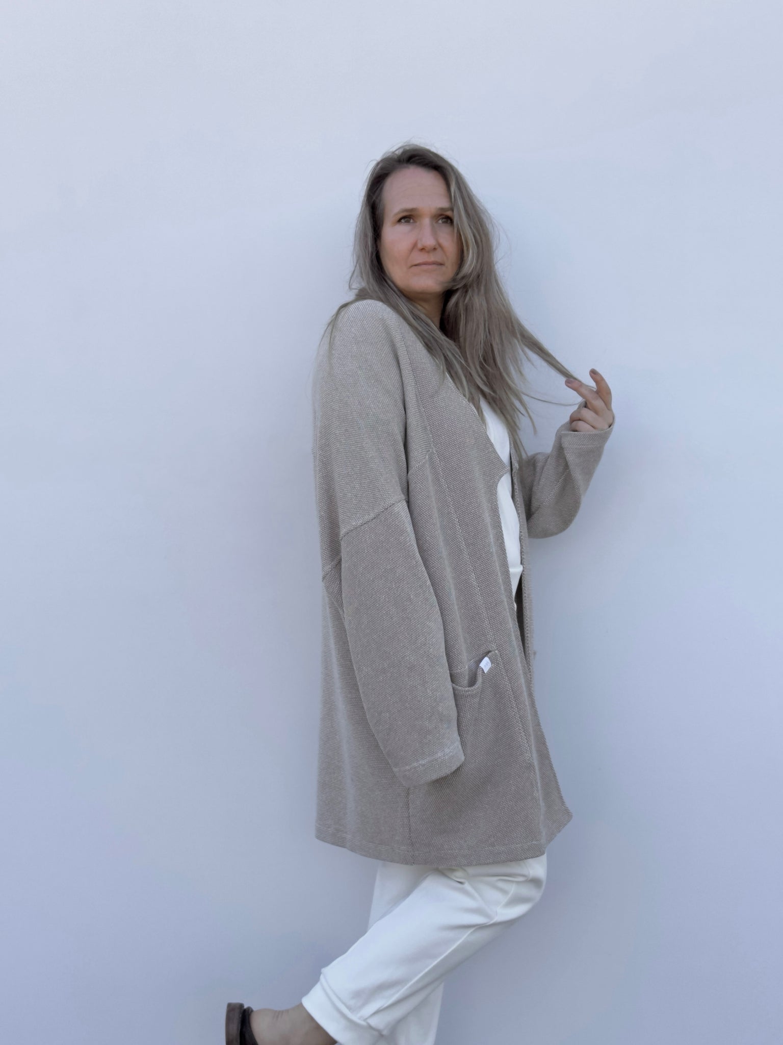 ESTI TXAKETA OVERSIZE BEIGE JASPEATUA