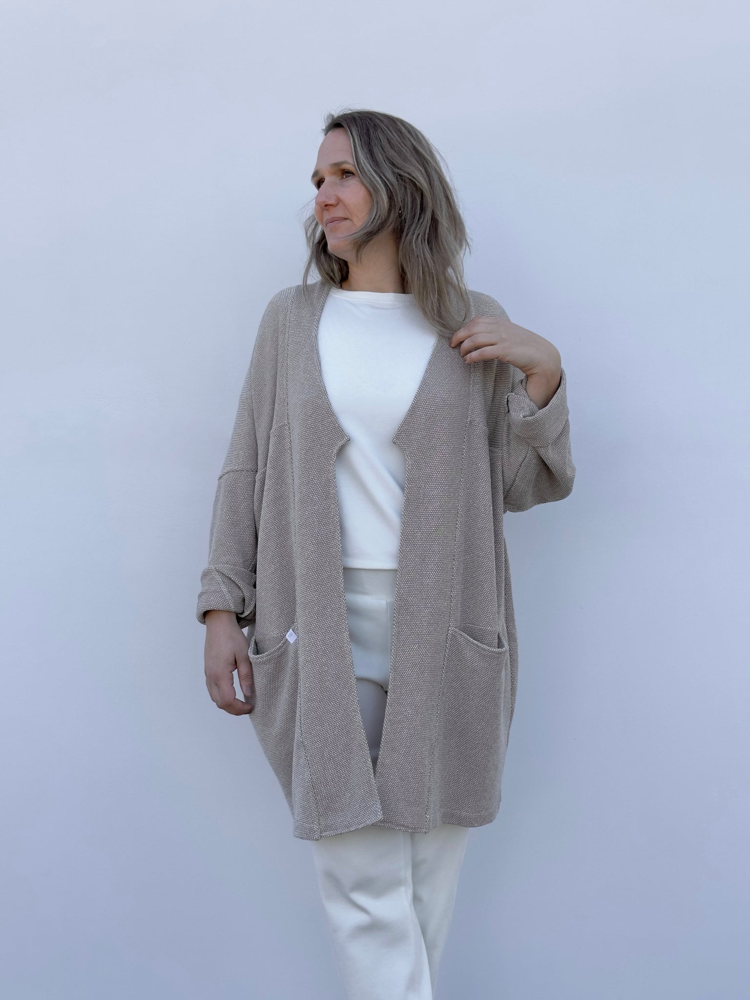 ESTI TXAKETA OVERSIZE BEIGE JASPEATUA