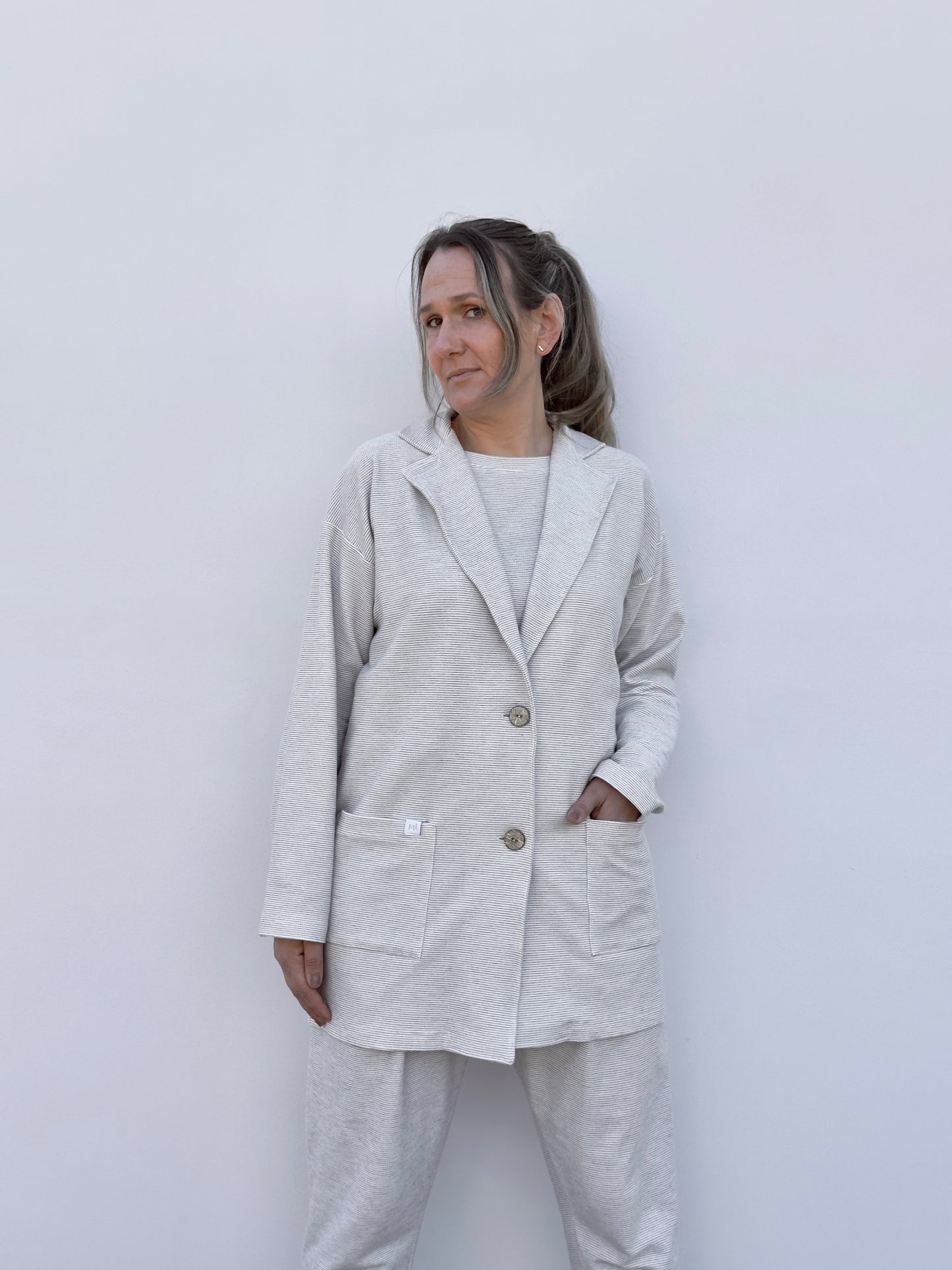 MAITE BLAZER BEIGE RAYITA