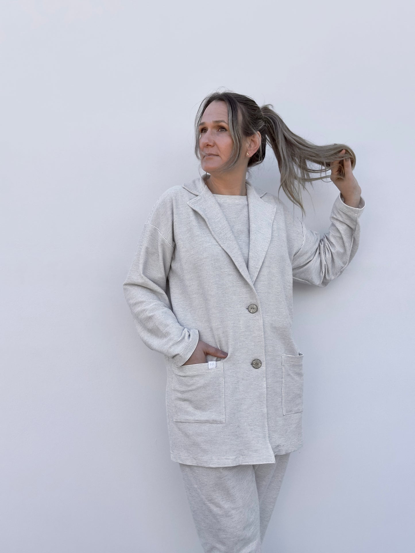 MAITE BLAZER BEIGE RAYITA