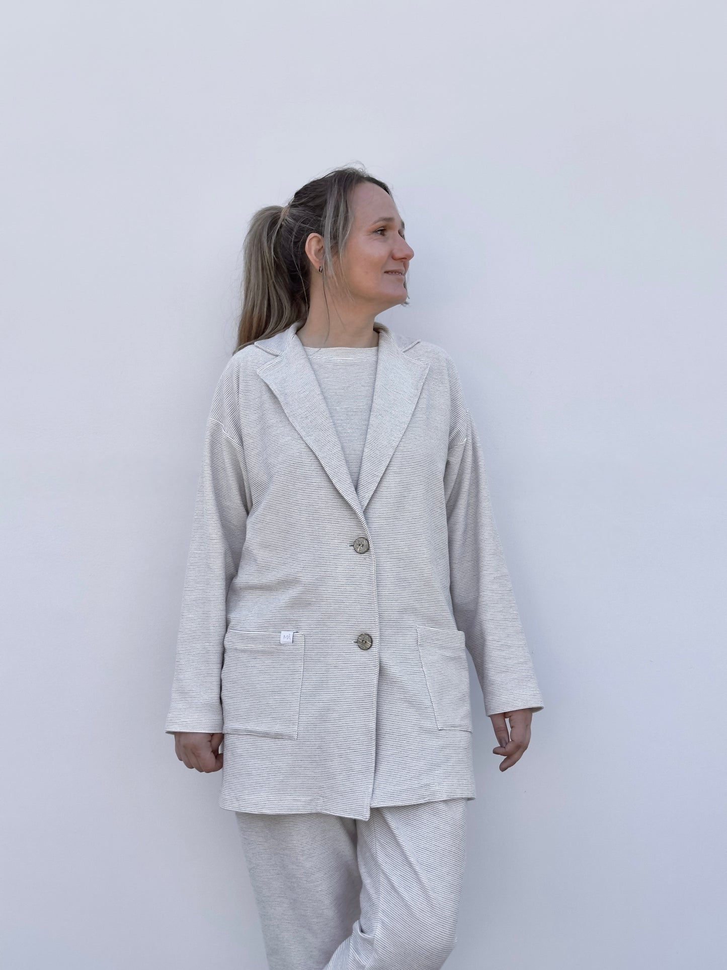 MAITE BLAZER BEIGE RAYITA