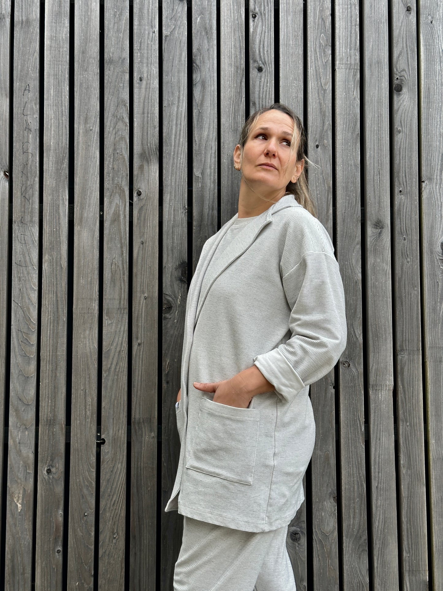 MAITE BLAZER BEIGE RAYITA