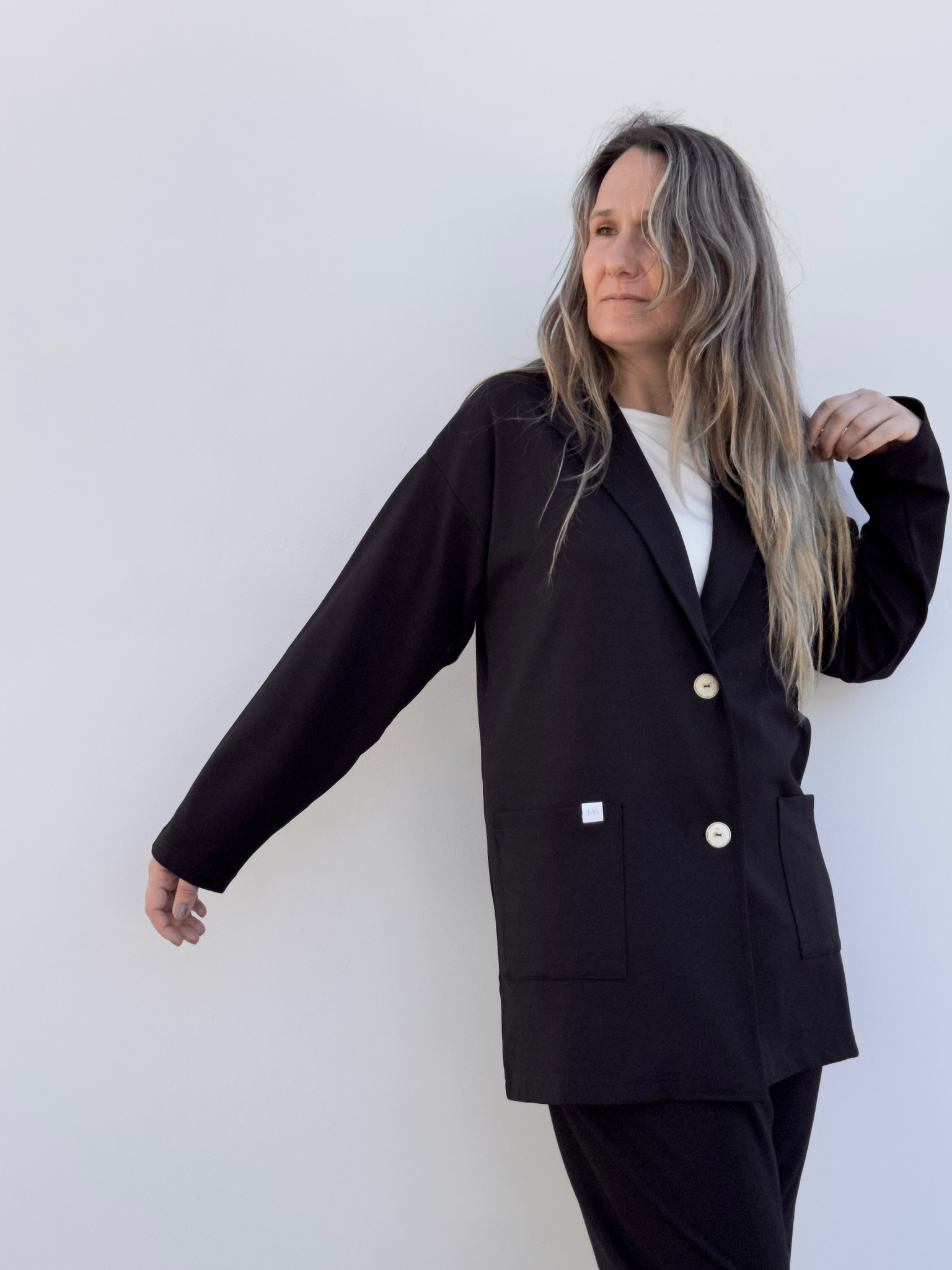 MAITE BLAZER BELTZA
