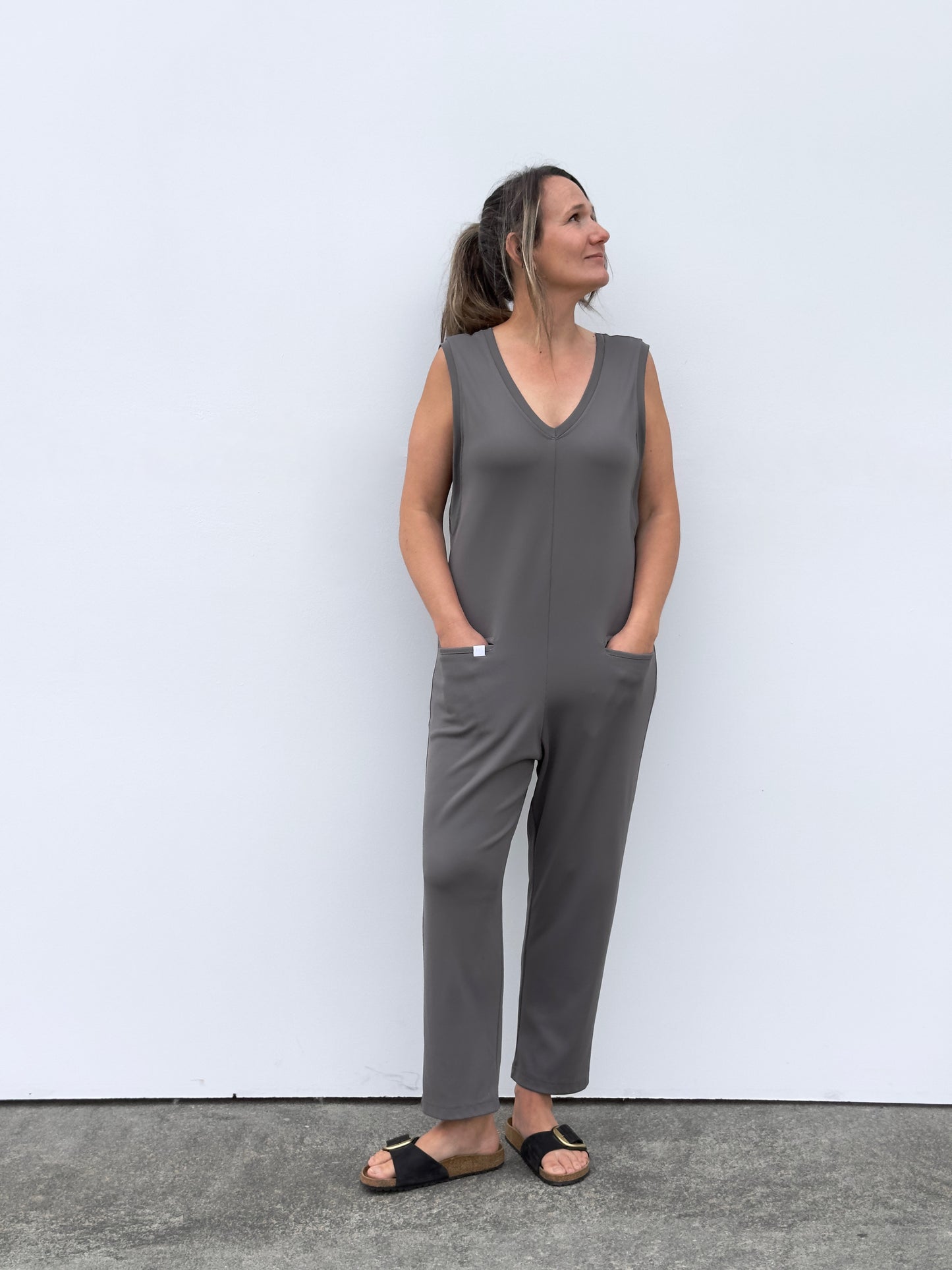 IGONE MONO TIRAS GRIS