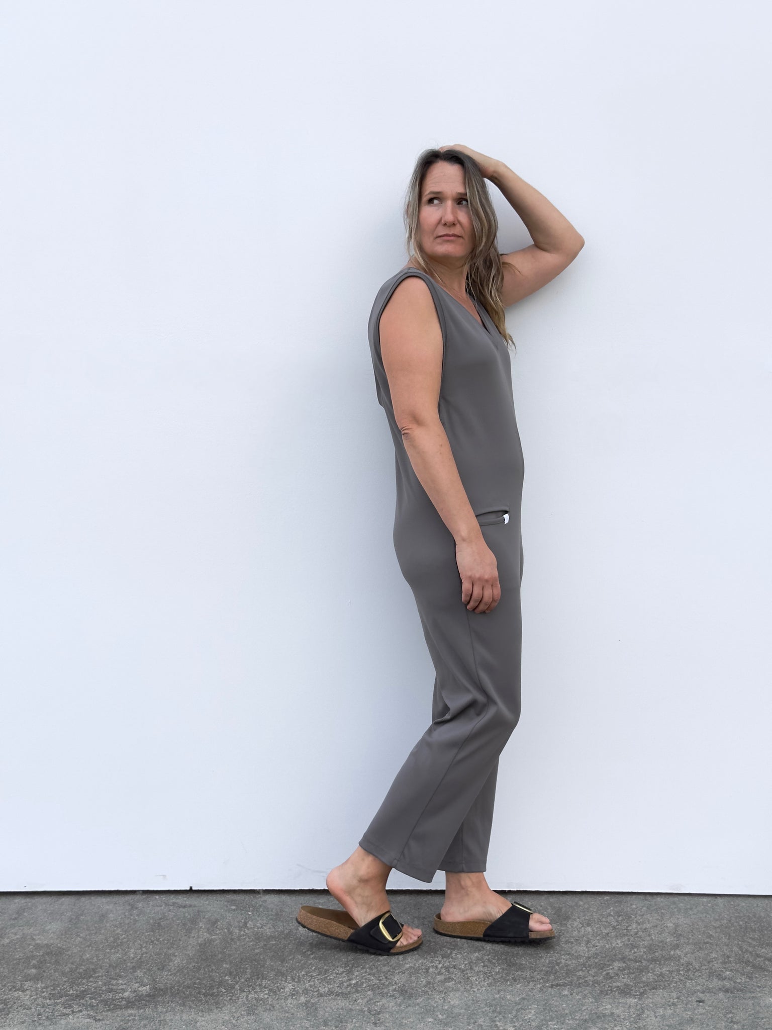 IGONE MONO TIRAS GRIS