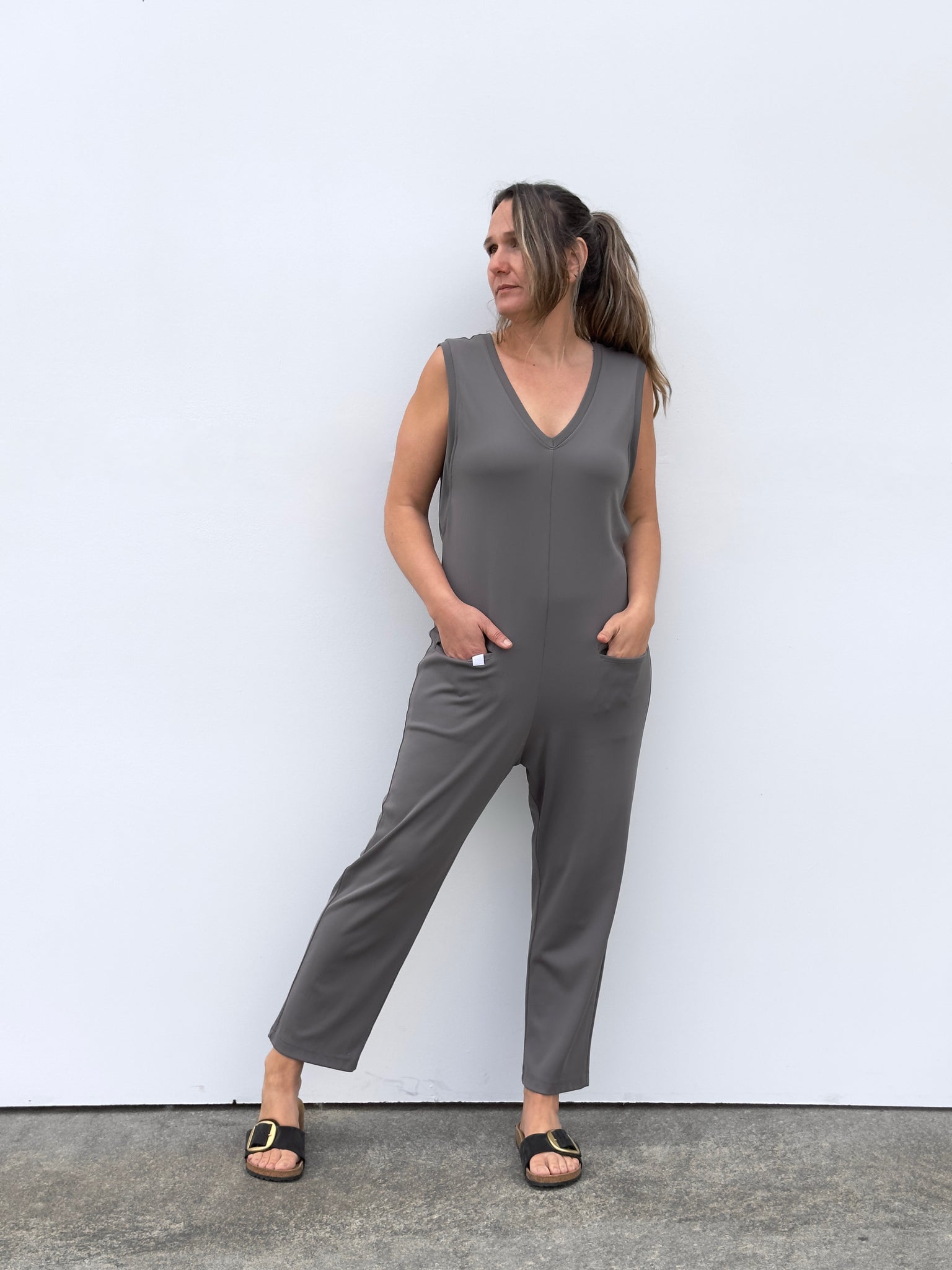 IGONE MONO TIRAS GRIS