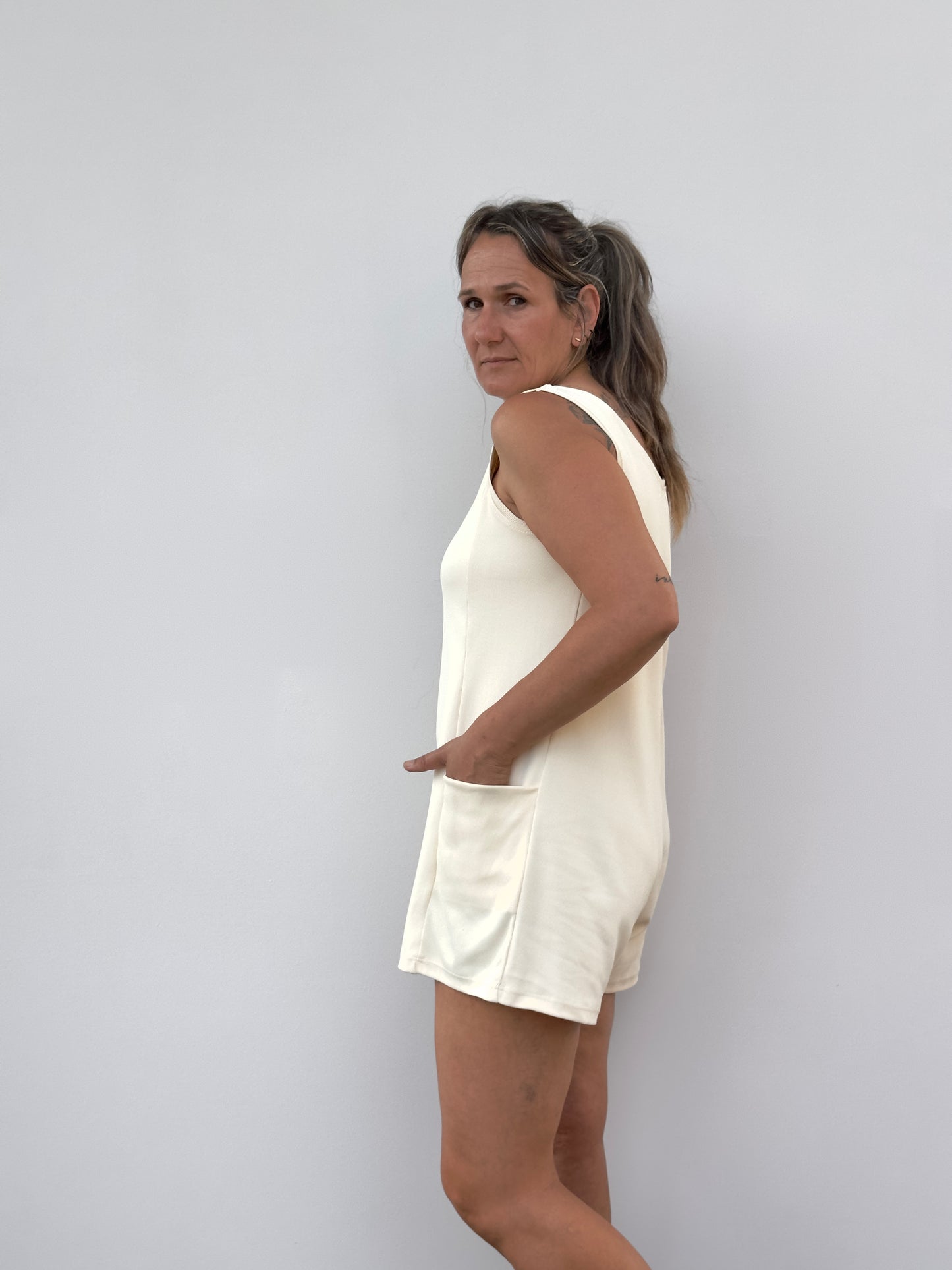 GARAZI MONO CORTO