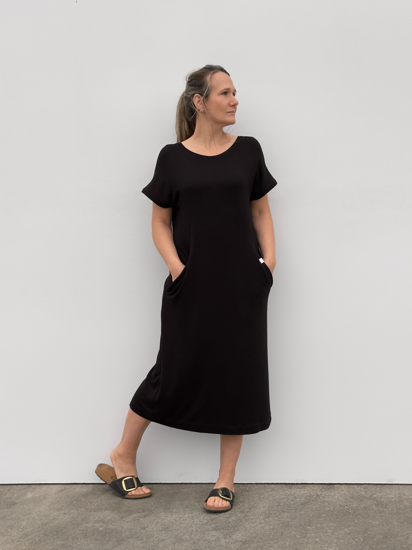 IZARO VESTIDO ESPALDA EN V