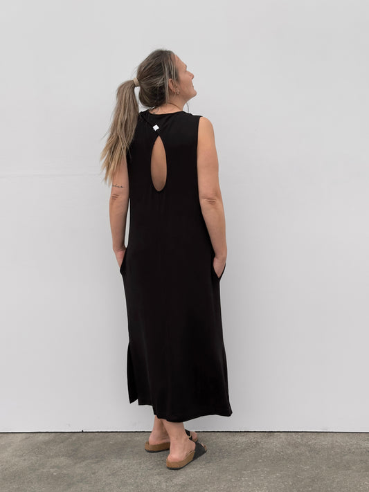 LAIA VESTIDO GOTA NEGRO