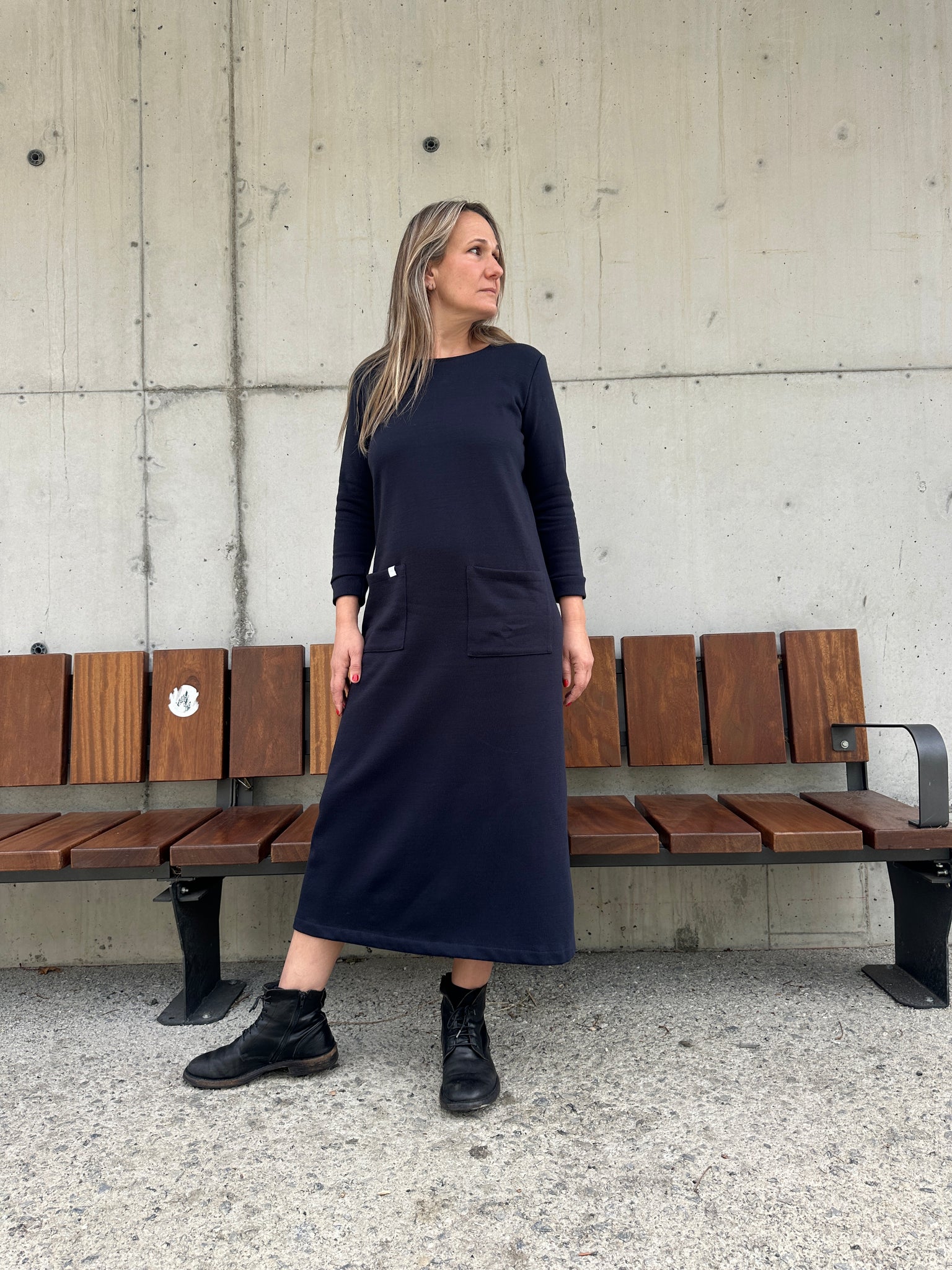 ANE VESTIDO AZUL MARINO