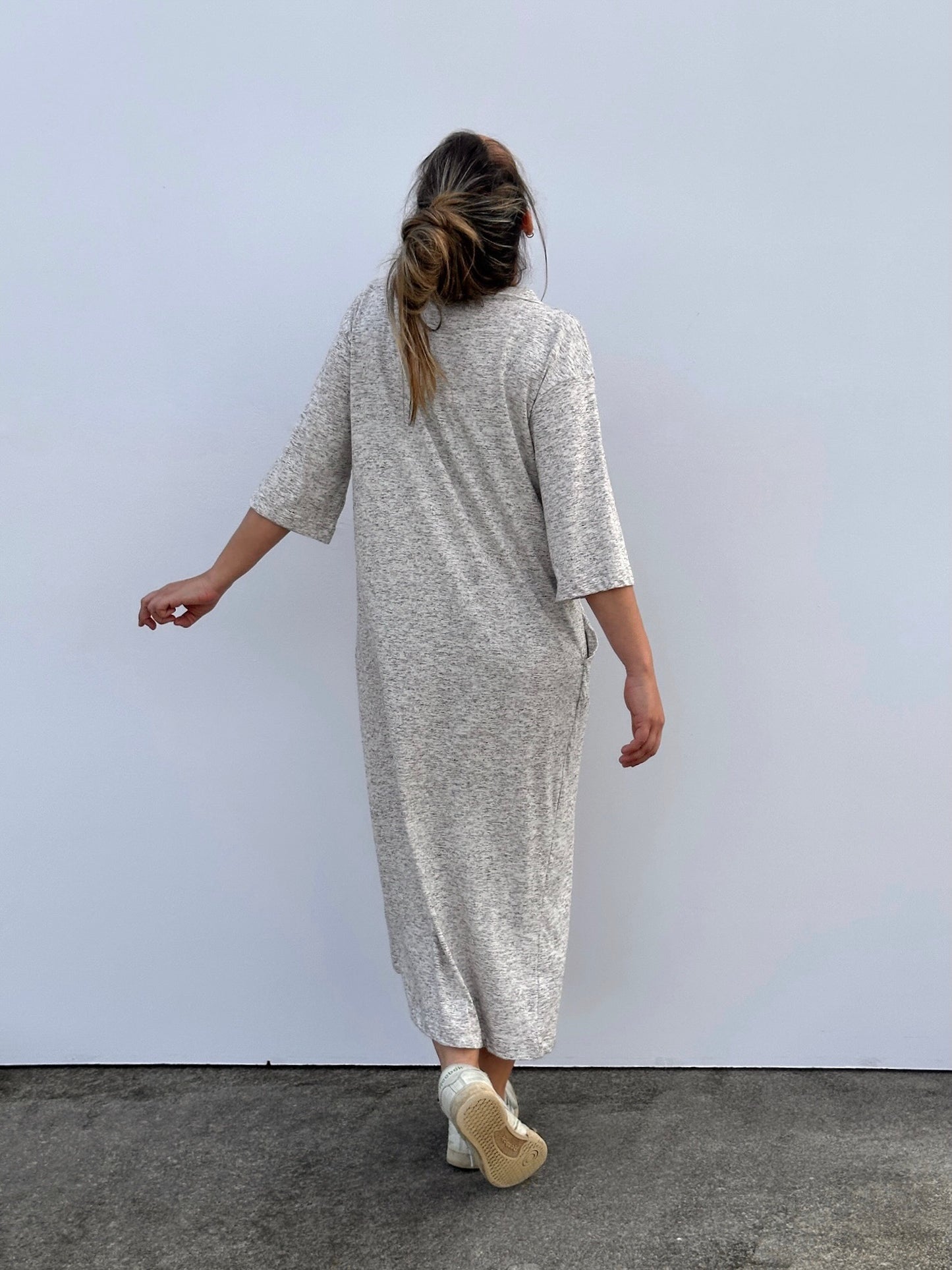 SAIO VESTIDO BEIGE JASPEADO