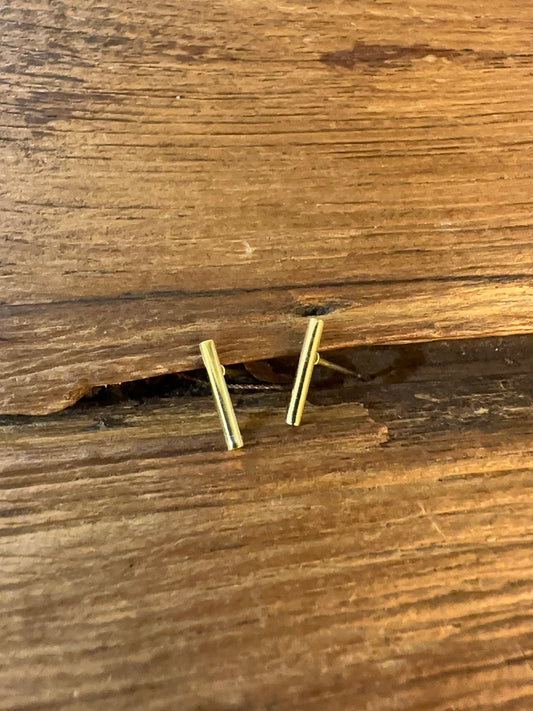 MAKILTXO FORMADUN URRE KOLOREKO BELARRITAKOAK