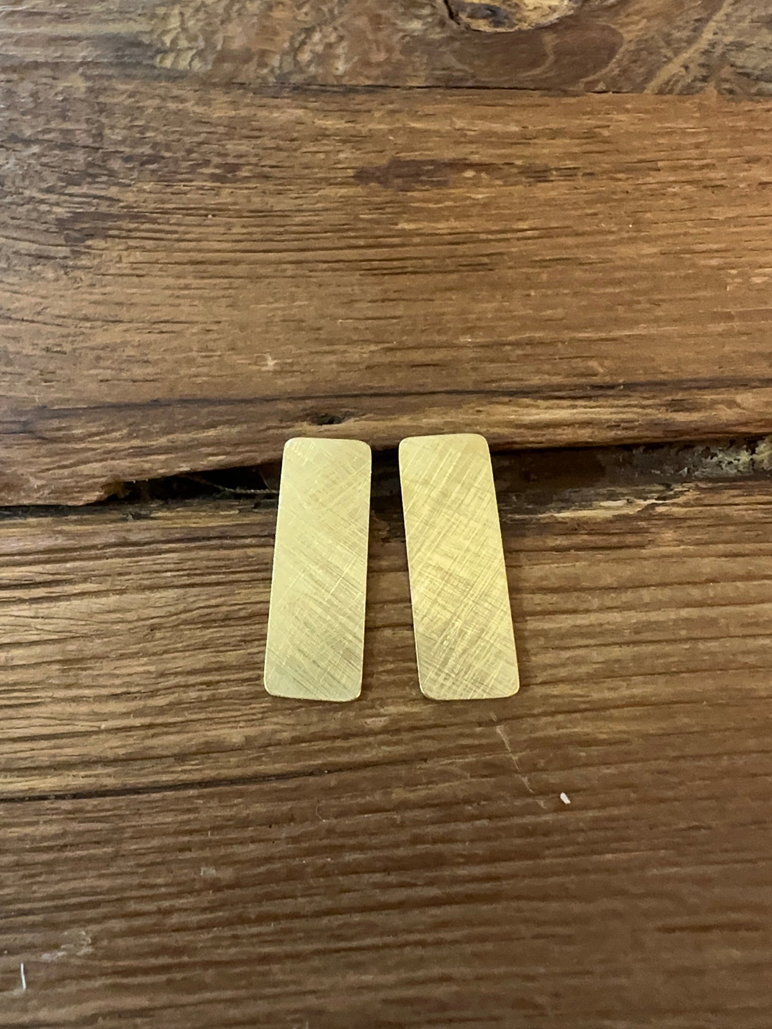  LAUKIZUN FORMADUN URRE KOLOREKO BELARRITAKOAK