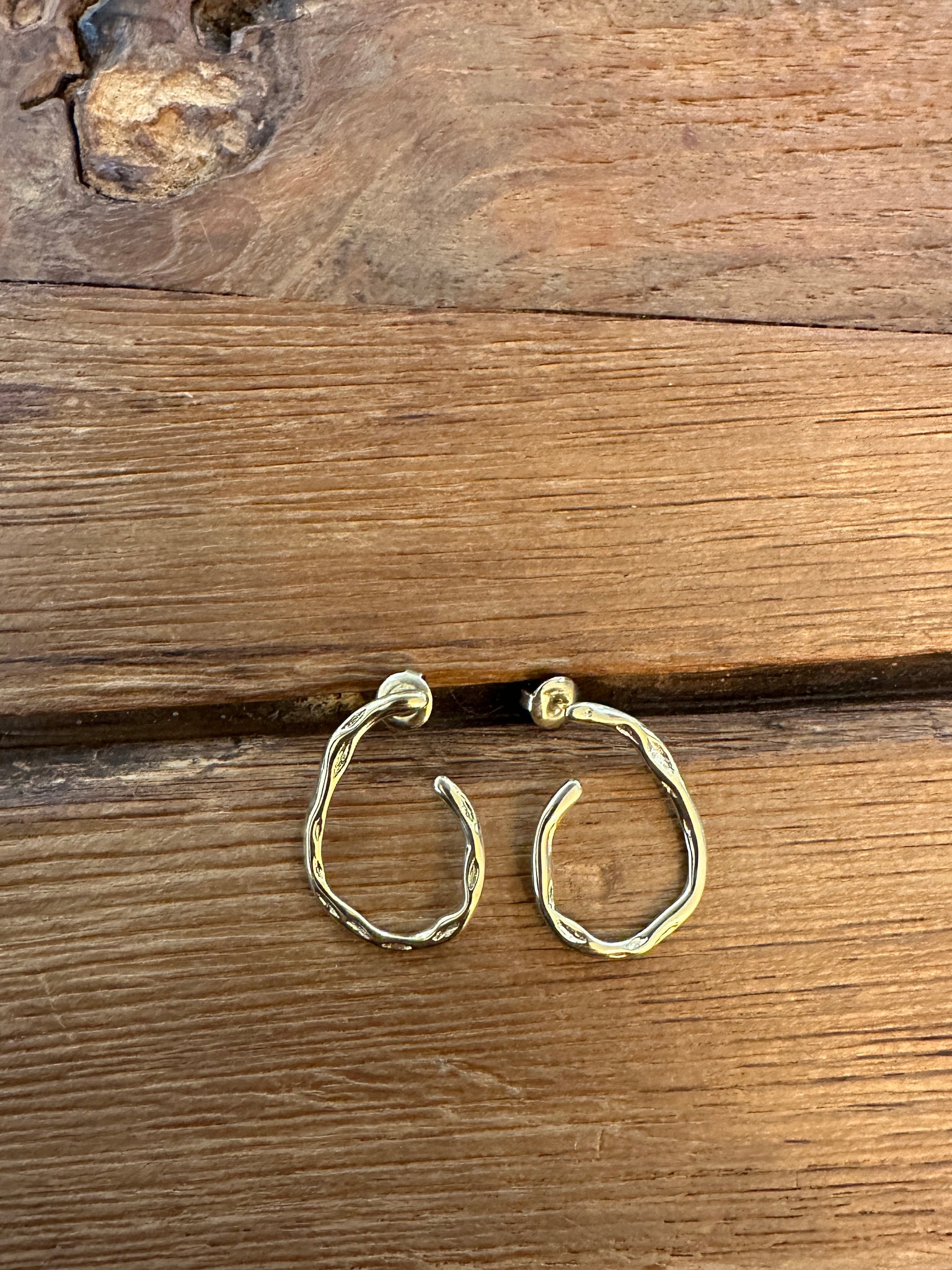 AROS DORADOS IRREGULARES