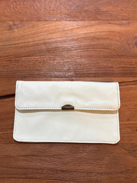 CARTERA PIEL FINA VERDE MUY CLARO