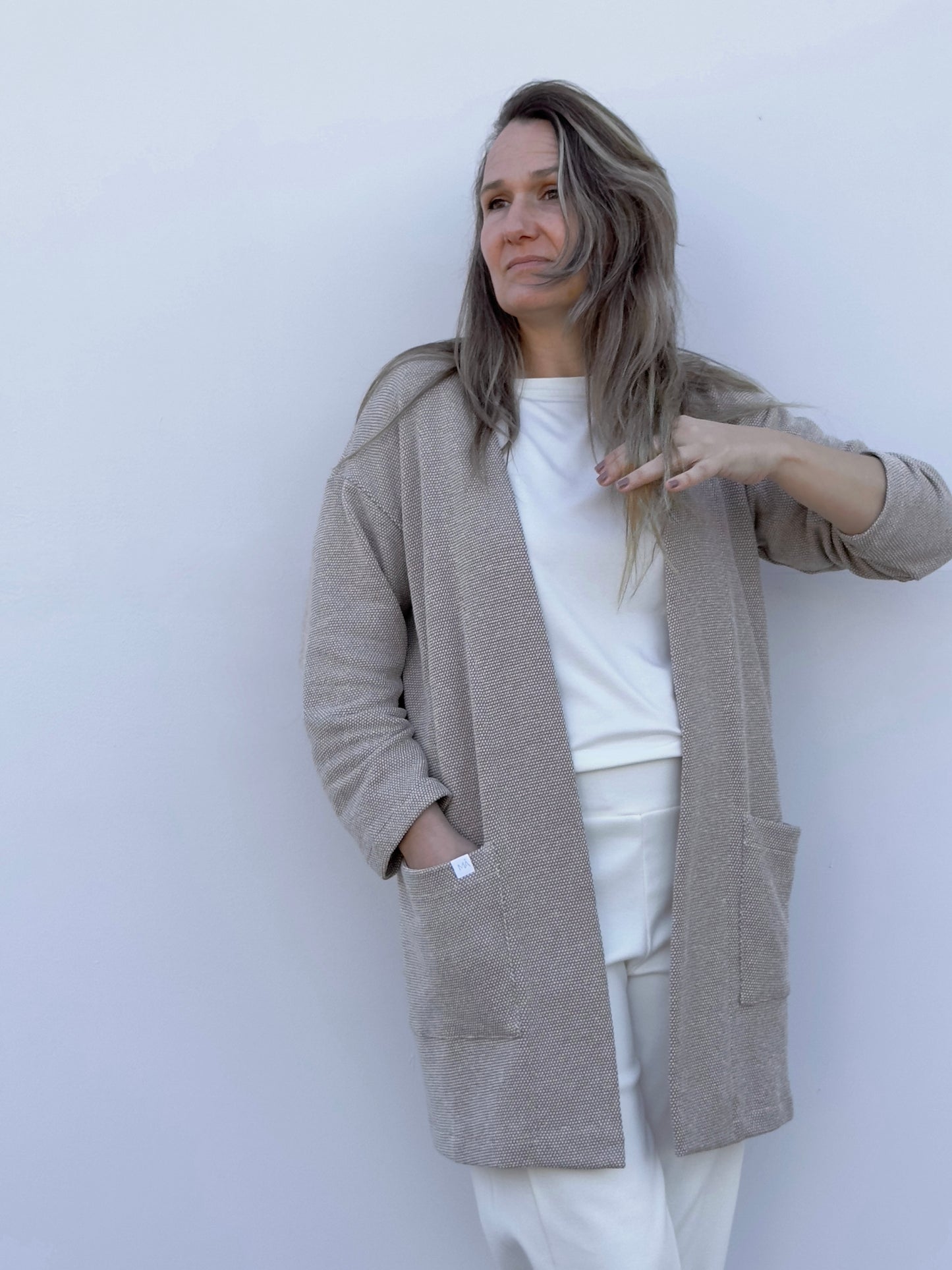IRUNE CHAQUETA BEIGE JASPEADO