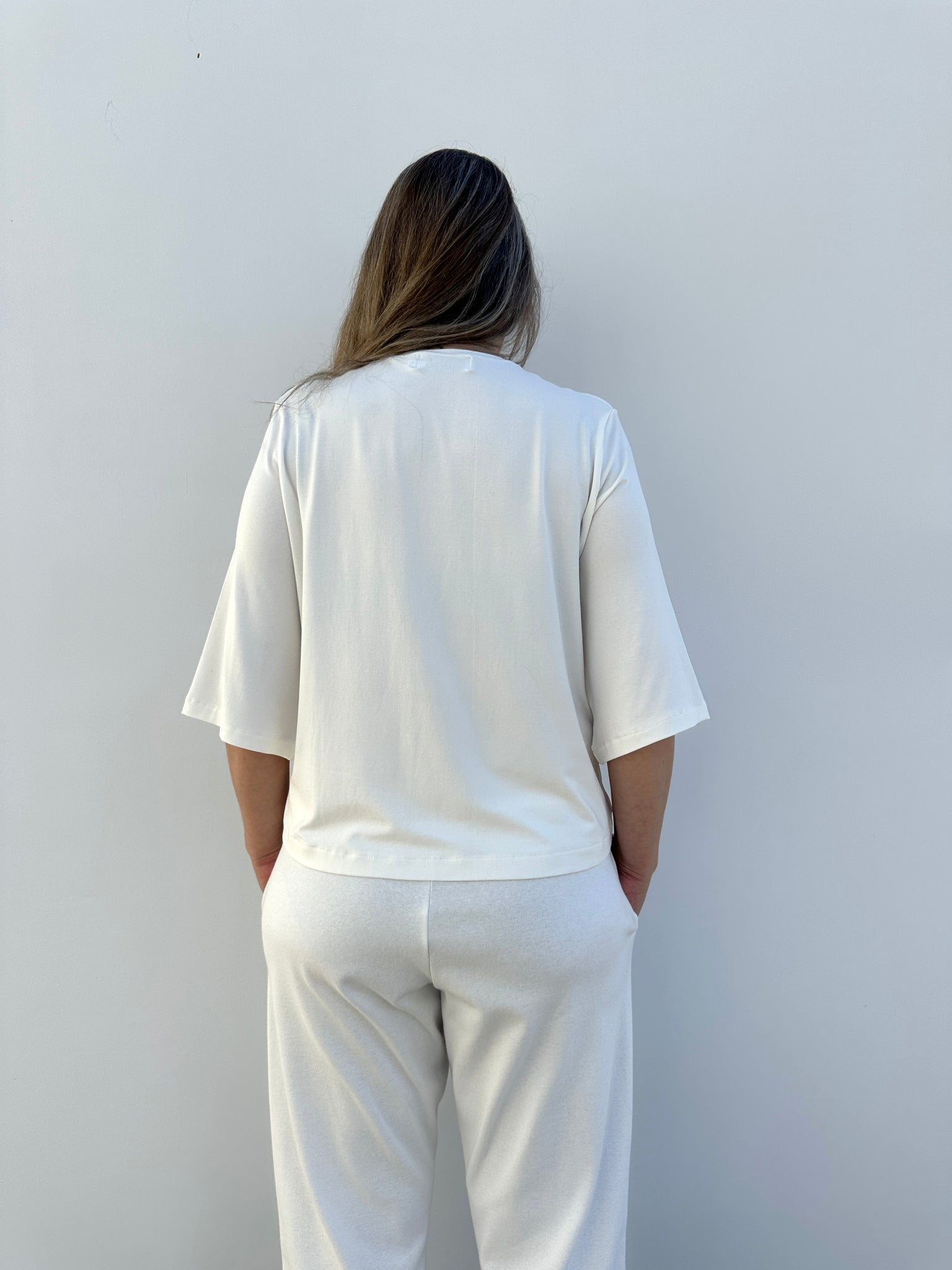 KAXILDA CAMISETA  CON CORTE