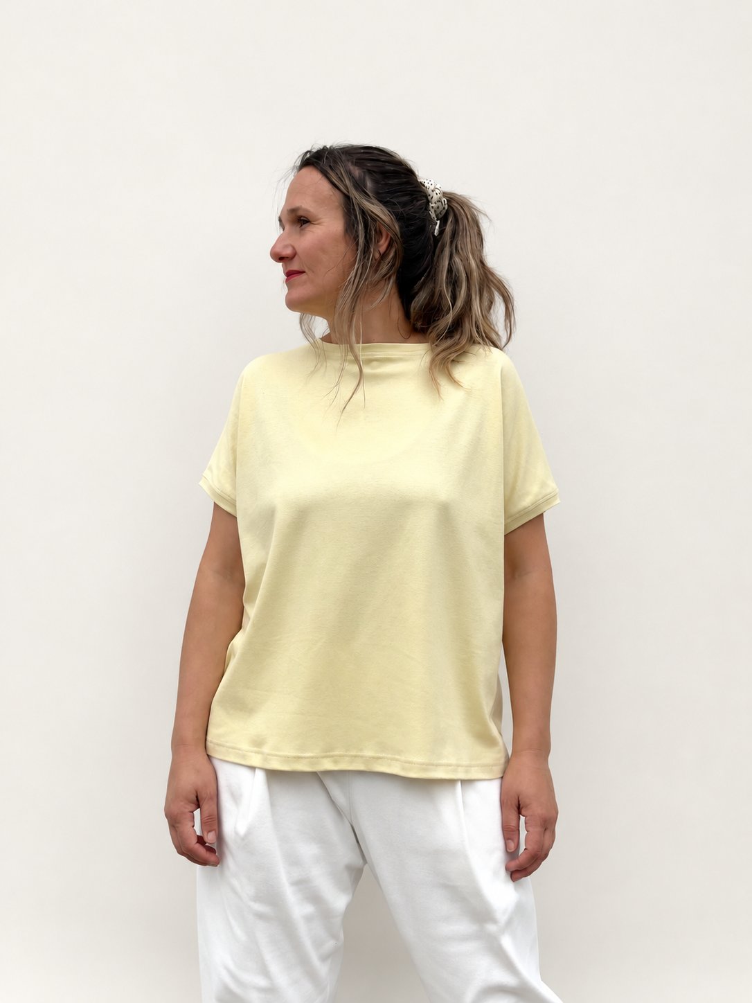 HAIZEA CAMISETA AMARILLA de Maider Alzaga, fotografía 3.
