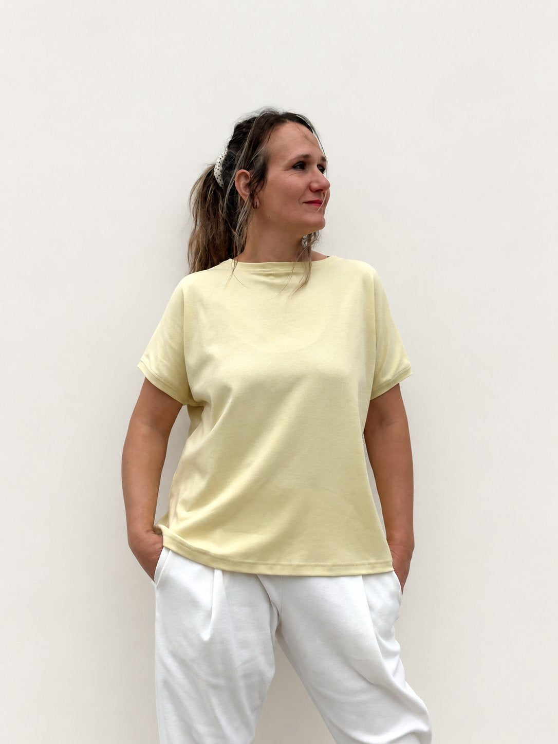 HAIZEA CAMISETA AMARILLA de Maider Alzaga, fotografía 4.