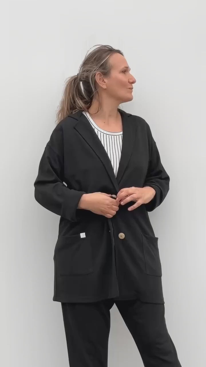 Blazer Maite negro jaspeado de Maider Alzaga