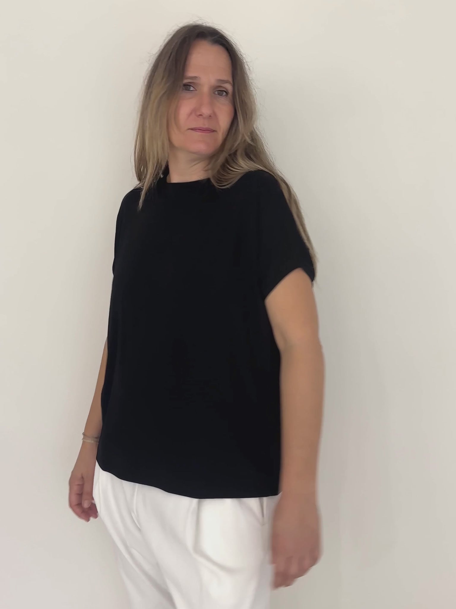 maider alzaga haizea camiseta negro fino caido video natural