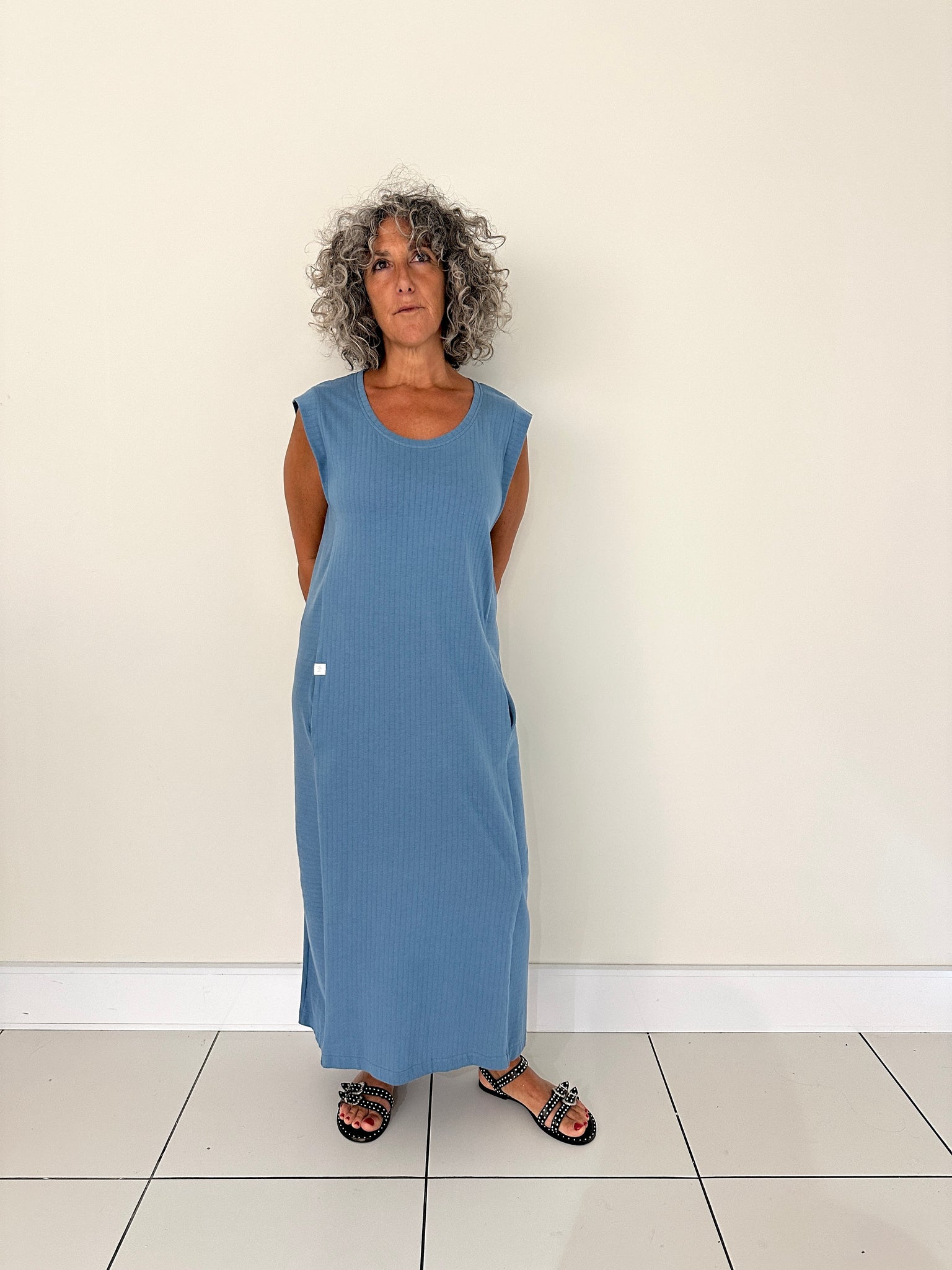 SAIO SOINEKO GRIS ARGIA